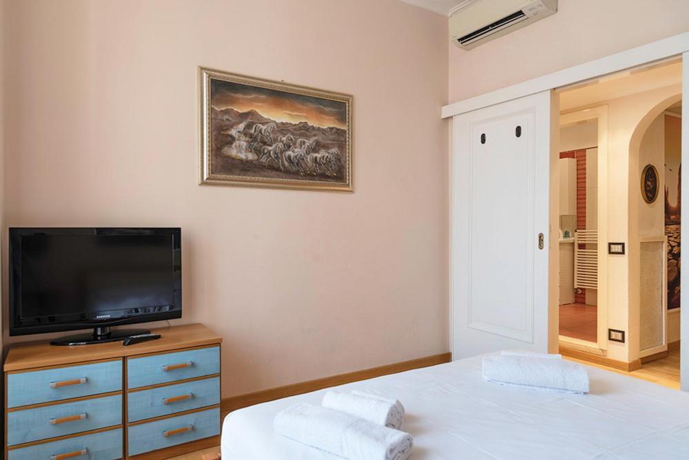 Tiberina Apartments - Rome Trastevere エクステリア 写真
