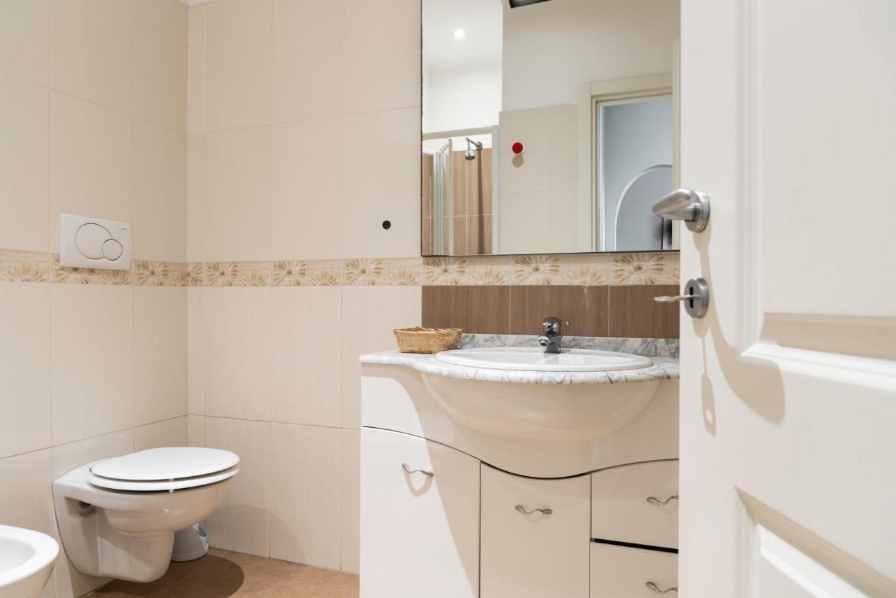 Tiberina Apartments - Rome Trastevere エクステリア 写真